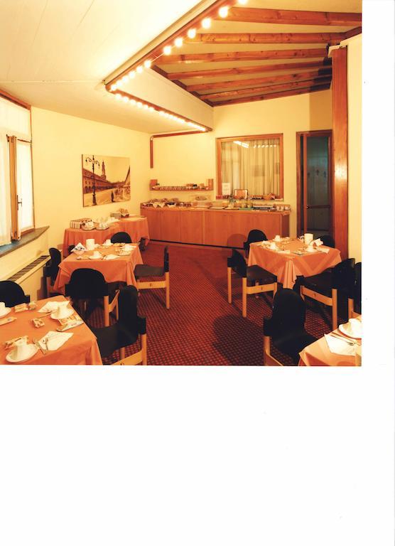 Hotel I Diamanti Garlasco Екстер'єр фото