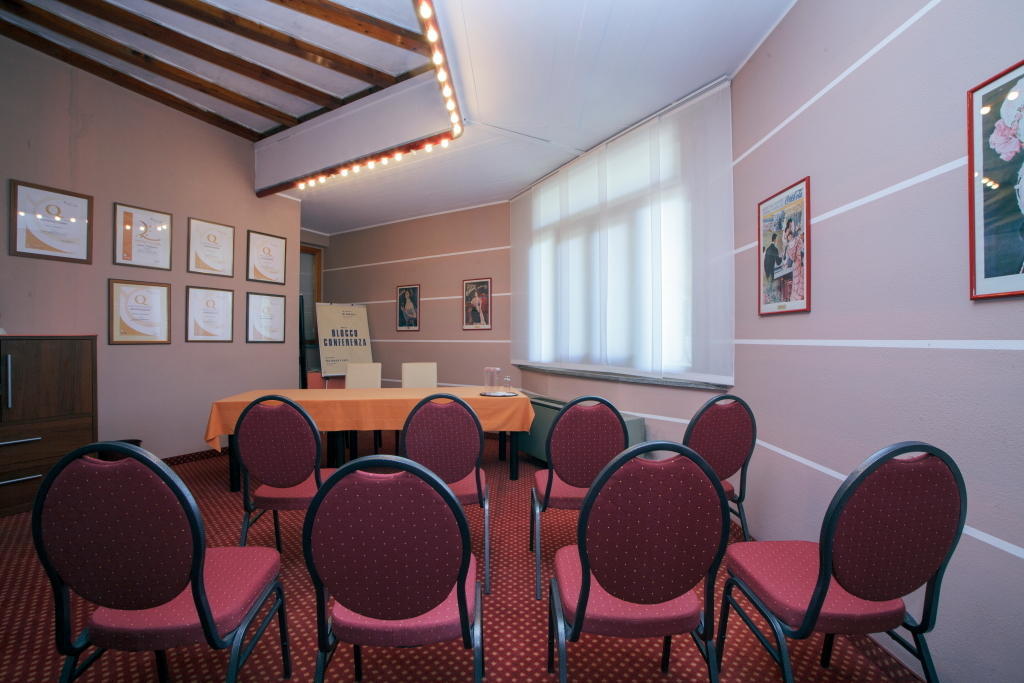 Hotel I Diamanti Garlasco Екстер'єр фото