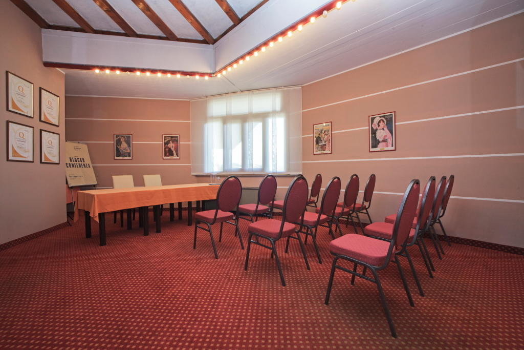 Hotel I Diamanti Garlasco Екстер'єр фото
