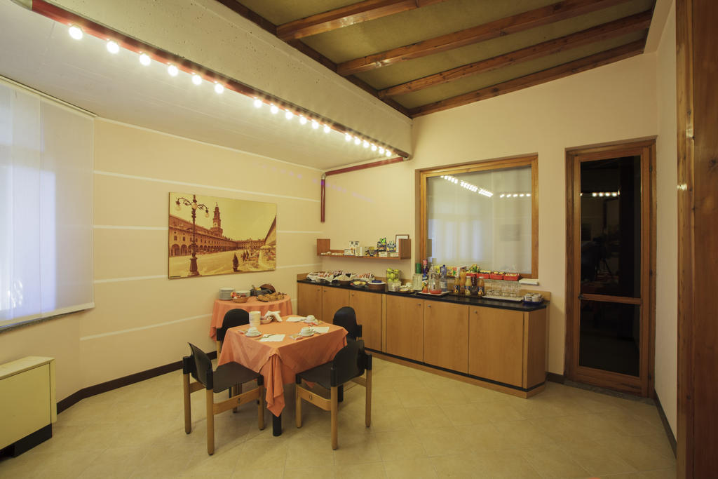 Hotel I Diamanti Garlasco Екстер'єр фото