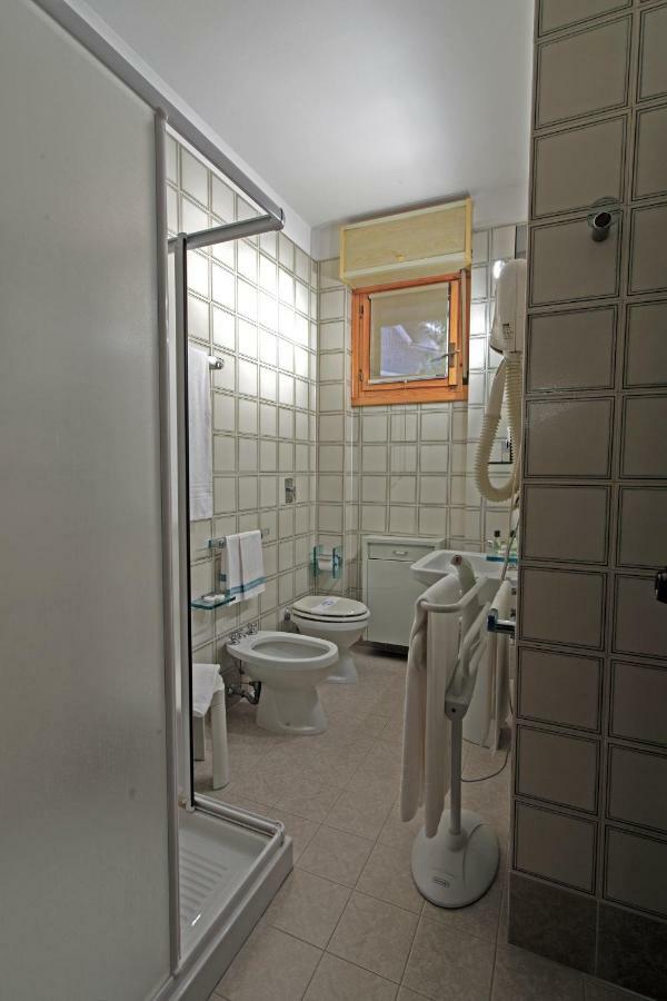 Hotel I Diamanti Garlasco Екстер'єр фото